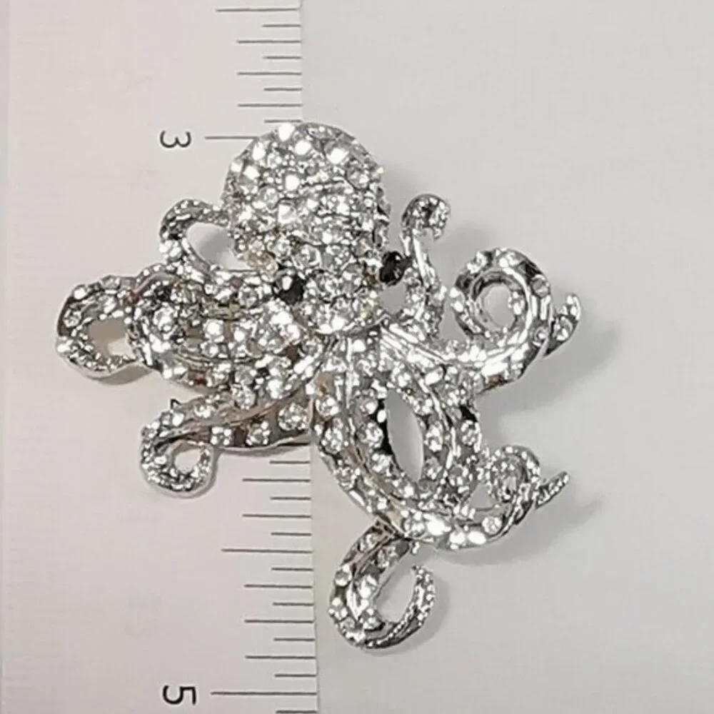NWT silver crystal octopus brooch pin - Picture 4 of 8